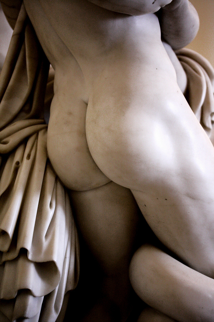 ganymedesrocks:  Seated in a Neo-Classicist Moment in Aestheticism, reproduced by