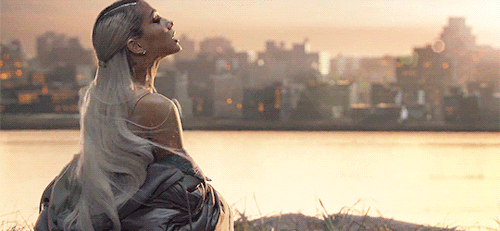 dangerouswomans:Toulouse’s cameo
