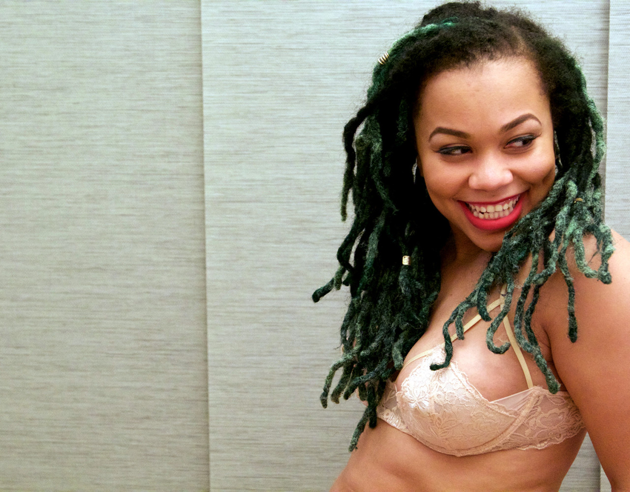 black–lamb:  today i posed for “nudes” (for a shot girl job in brooklyn) 