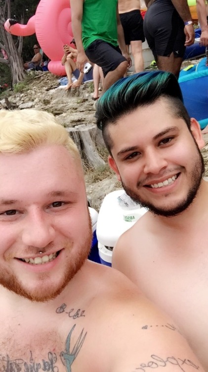 stushi-roll:Our naked day at Hippie Hollow Splash 2017 Austin Texas💦 All the butts to enjoy!🍑🙌🏻@hugobugo