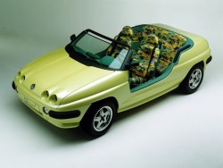 bauks:  futuramobiles:  1990 Volkswagen Vario I  I would drop any amount of money for this car