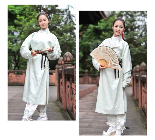 Traditional Chinese hanfu by 重回汉唐