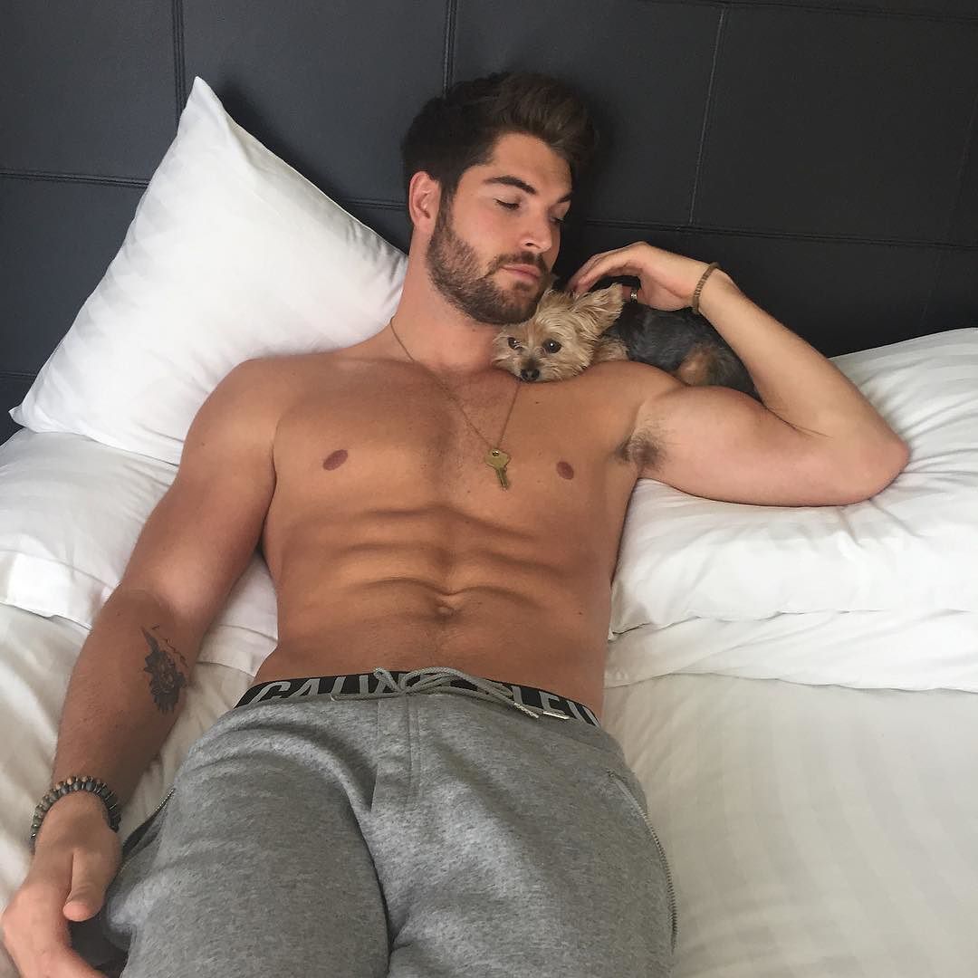 Simply Hot Guys