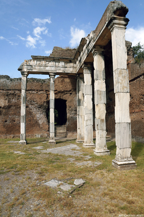 artschoolglasses:Room of the Doric PillarsHadrian’s Villa, Tivoli