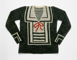omgthatdress:  Sweater Elsa Schiaparelli, 1928 The Philadelphia Museum of Art 