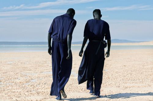 gabriellekannemeyer:  Lukhanyo Mdingi SS16 <3  Shot by Travys Owen Art direction, casting and styling by Gabrielle Kannemeyer (me!)  Paint / grooming by Amori Birch Models - Toyin at Ice model management ans Ghandi at Wicket talent On Fucking Young!