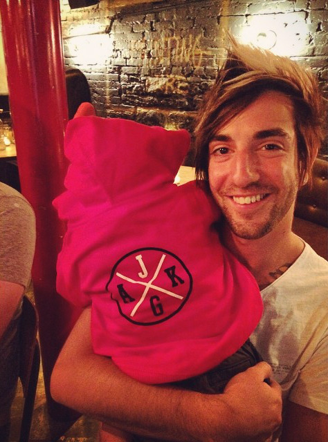 salome-c:  Jack Barakat being adorable with porn pictures