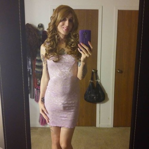 Porn Pics gr949:Benefits of crossdressing are clear