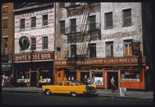 onceuponatown: New York 1941-1960. By Charles Cushman.