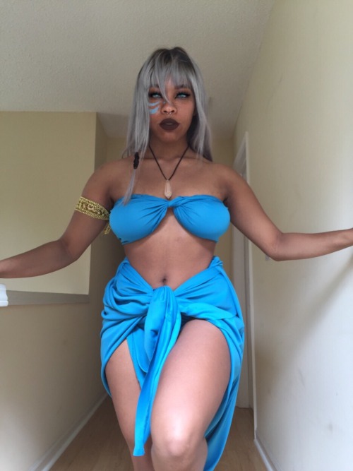 kieraplease:  blacksheepofblacksheep:  pullingthetrigger:  blacksheepofblacksheep:  kieraplease:  Atlantis ⚡️  Who is she cosplaying as!? It looks beautiful!  @blacksheepofblacksheep I’m pretty sure it’s Princess Kida.  Who?   