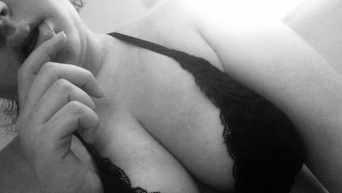 nastylittlecuntt:  new bra, as promised adult photos