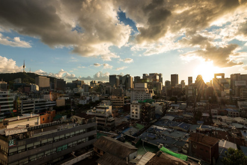 Sewoon Sangga sunset.