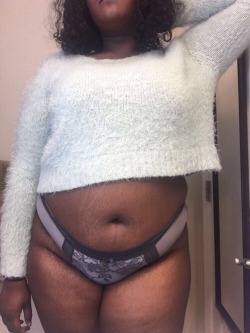 silver-tittys:  This sweater is cozy as hell