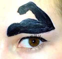 im-the-real-fat-shady:  im-the-real-fat-shady:  eyebrow game strong  You little shits i had this idea in my head for 2 months and it took thirty minutes to get this shit off my face its a good fucking pun AHHH 