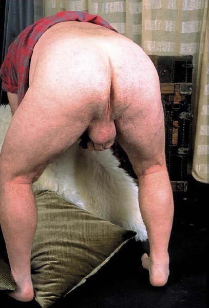 skinnyfatboy: koksok: panas73:Larry Part 2 This is John Gorman, an old favorite of mine. Such a sexy