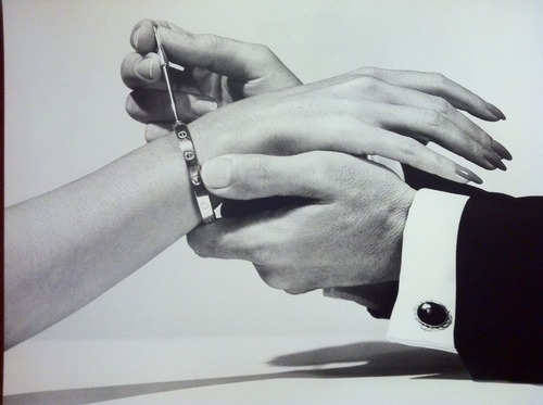 sublimewifey:  yourclassyslut:  Cartier Slave Bracelet   I know we just finished one Valentine’s Day but can I wishlist this for next year?