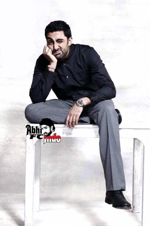 Junior Bachchan!!