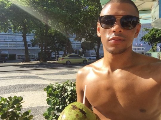 brazilianbamboo2:  Caio Veyron