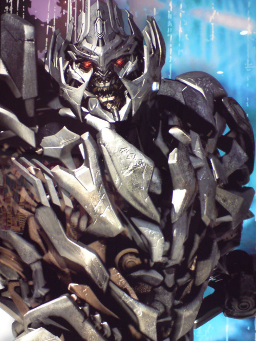 picsofmegatron:  Possible phone backgrounds for anon 