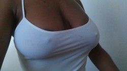 lifestooshorttodrinkcheapwine:  nakedlovelystuff:  I have so many pictures like this 😅   beautiful tits indeed 