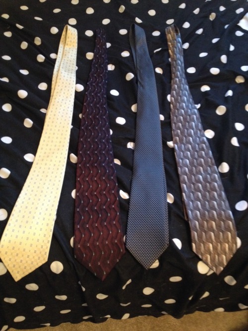 I have a thingWhich tie should I wear???