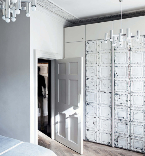 A London apartment, restored by Retrouvius Studio. Ph Giorgio Possenti.