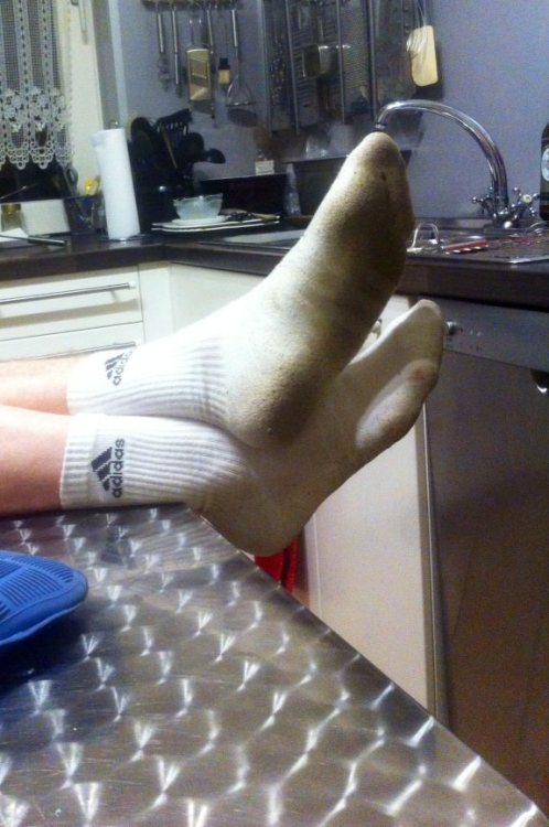 tsocke:  Me and my Dirty white Adidas SOCKS!!! Ich ud meine Weiße  Dreckigen Adidas SOCKE