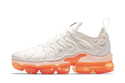 phendi:  nike air vapormax / “creamsicle”