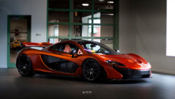 never-mind-the-dj:  automotivated:  Volcano Orange McLaren P1 by Ravi Gill… http://ift.tt/2fmmLtJ