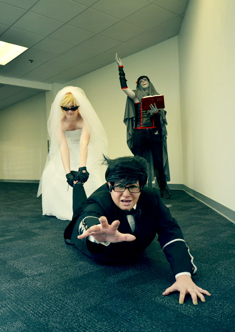 xainagal:  dersekingdom:  ‘BUT DIRK WE ARE JUST SIXTEEN YEAR OLD BOYS!’  Preview from our AAC Weddingstuck Photoshoot. Cosplayers: Dirk | Jake | Signless || Photography    SIGNLESS 