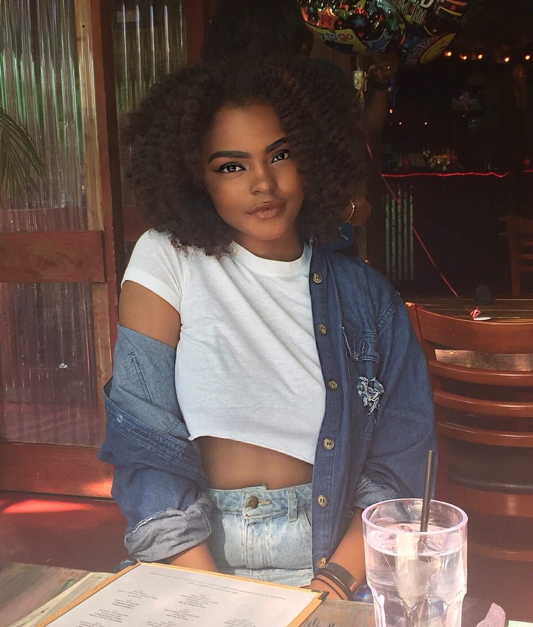 plussizedhiiipy:  iamhannalashay:  I completely forgot it was dark skin appreciation