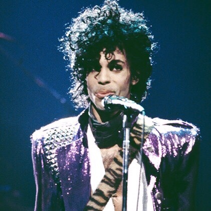 haveahiddles:  andinthemeantimeconsultabook:  2016… what an absolute shit year.  Thank you for your words, your music, your art, your courage - for all that you were. Rest easy, knowing you’ll never be forgotten.  On the bright-side, the In Memoriam