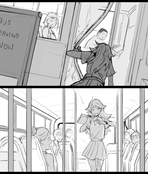 julshii:anime girl catching the bus I like that < |D