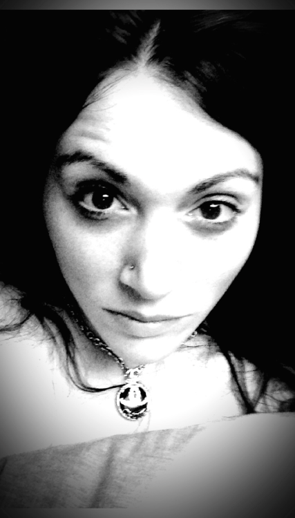 marioandlouigiplumbing: sexyray1982: Why hello there… I decided to take selfies to make mysel