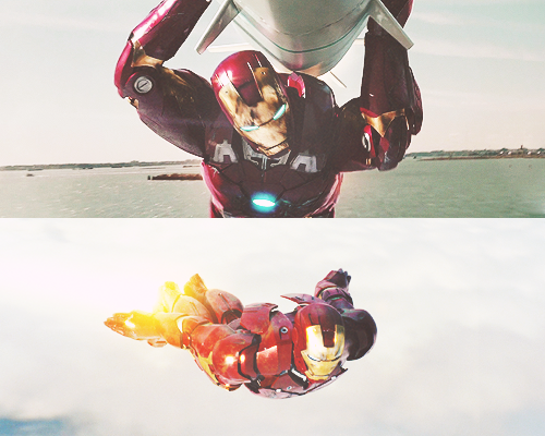 ageofapocalypse:Iron Man flying.