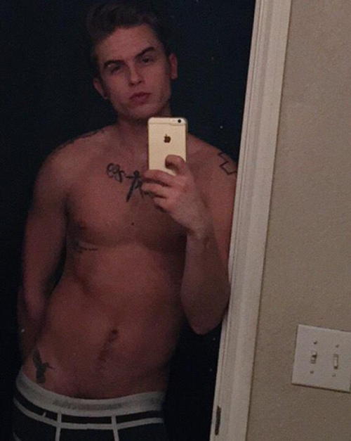 Cute Guys Naked