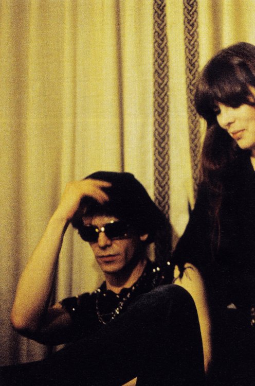 Sex clash-the-trash:Lou Reed and Nico  pictures