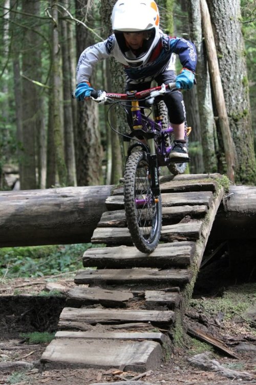 rideforaliving:  snow89:  one4rth:  little Jackson Goldstone  The next semenuk!  Raising ‘em right