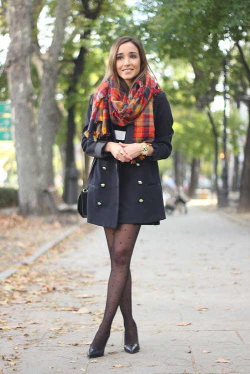 http://www.besugarandspice.com/2014/11/tartan-scarf.html