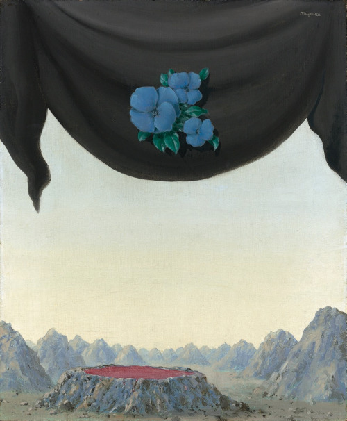 amare-habeo:René Magritte (Belgian, 1898 - 1967)Le palais des souvenirs, 1939via artexpert