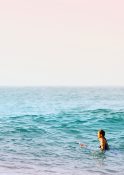 highenoughtoseethesea:  Only the ocean &