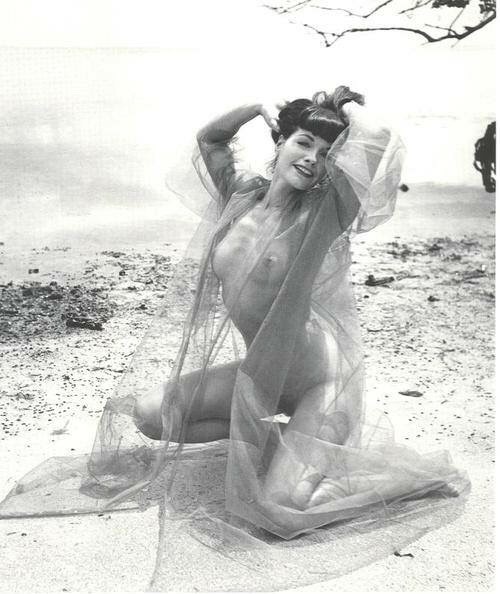 mydumpingspot-girls:  Bettie Page