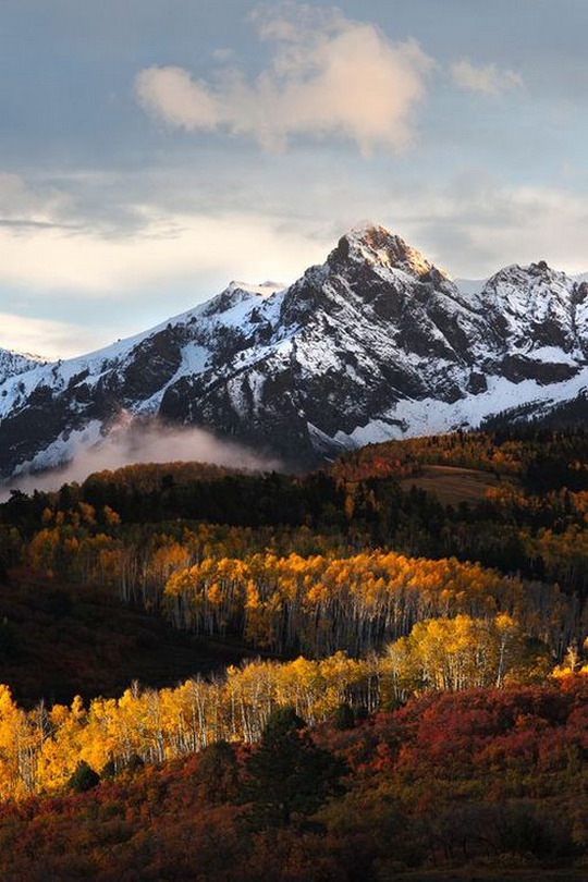 wonderous-world:  Mears Peak, Colorado, USA by Martynas Milkevicius 