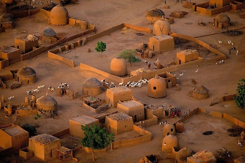 bassman5911:Village near Tahoua, Niger  © Yann Arthus-Bertrand | Bepic - HD InspirationsClick throug