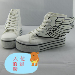 lovelyribbonb:  Wing Sneakers - ะ.00 