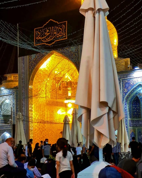 Right Now Believers inside Imam Reza (AS) Holy Shrine to Commemorate Martyrdom Anniversary of Imam J