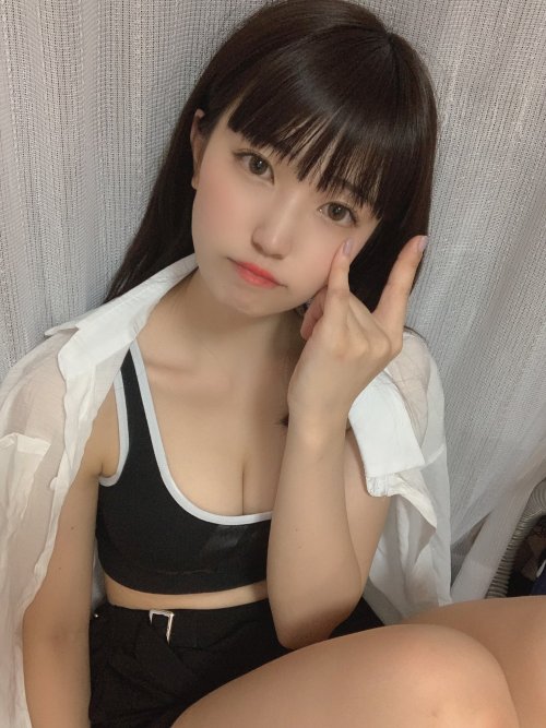 aimmmh3: https://twitter.com/cgirls_haruka