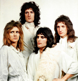 soundsof71:  Queen for “The White Side”