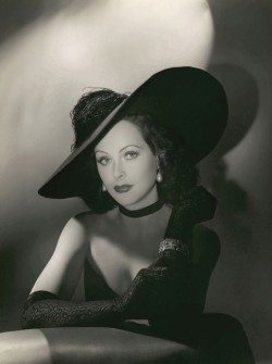 montyburns56:Hedy Lamarr wearing lace opera