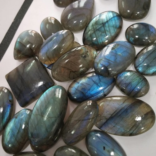 Natural labradorite cabochon loose gemstone #labradorite #labradoritecabochon#natutalgems #natural